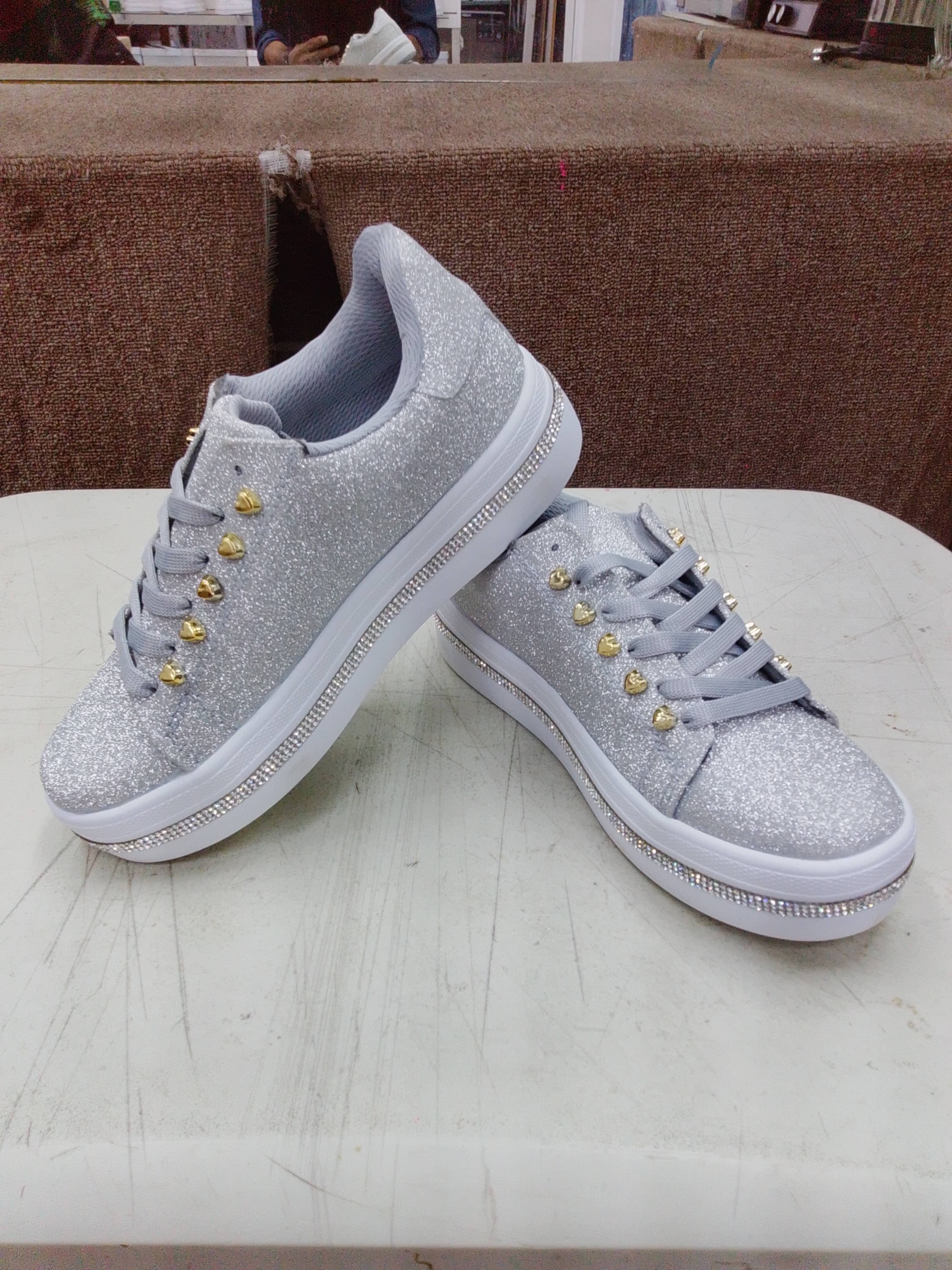 Tenis plata glitter Chiamps