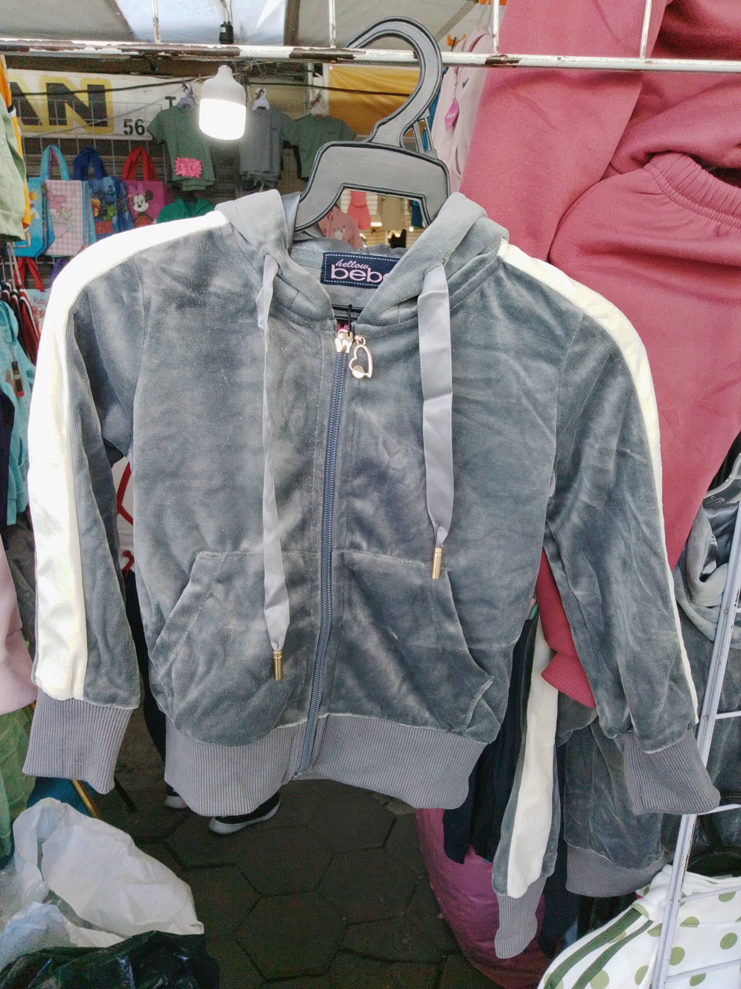 Conjunto de pants para niña